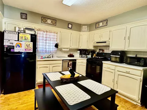 Kitchen - 1201 N 18th St, Ozark, AR 72949 photo 1 of 1
