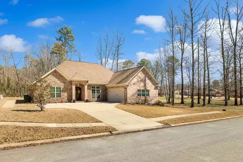 113 St Annes Dr, Haskell, AR 72015 photo 2