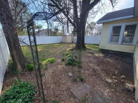 1422 Mitchell St, Conway, AR 72034 photo 3