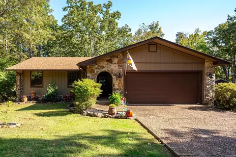 103 Homestead Ct, Fairfield Bay, AR 72088