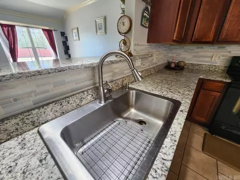 14518 Woodside Place Dr, Alexander, AR 72002 photo 7