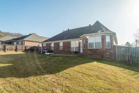 Exterior - 12 Payton Dr, Cabot, AR 72023 photo 2 of 6