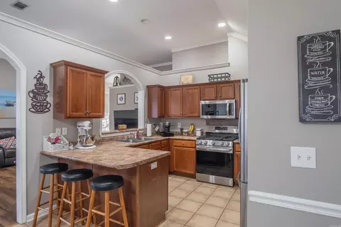 Kitchen - 12 Payton Dr, Cabot, AR 72023 photo 2 of 4