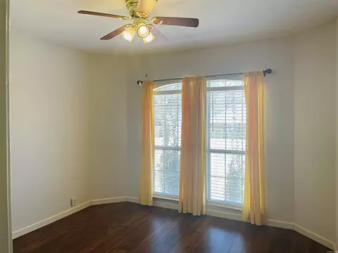 301 Pickwicket, Conway, AR 72034 photo 12
