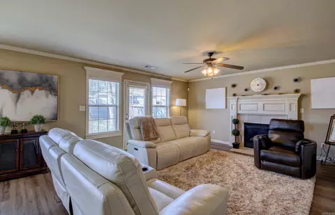 205 Hidden Meadows Dr, Benton, AR 72015 photo 12