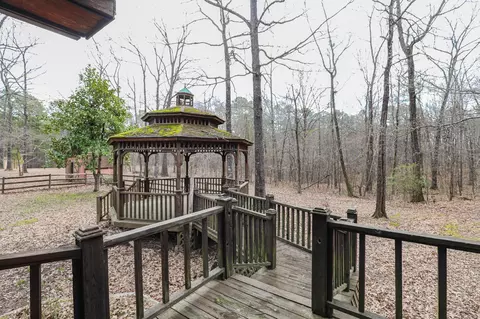 Exterior - 15500 Dusky Ln, Bauxite, AR 72011 photo 5 of 21