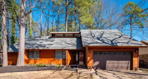 9 Hickory Ct, Little Rock, AR 72210
