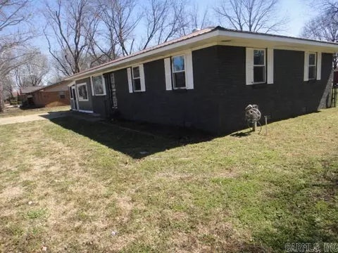 505 E 3rd St, Mccrory, AR 72101 photo 9