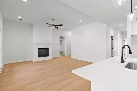 77 Lewis Loop, Greenbrier, AR 72058 photo 9