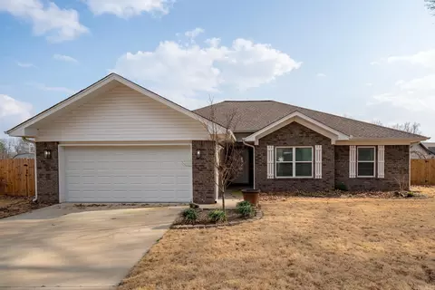 1898 Lake View Dr, Kensett, AR 72082