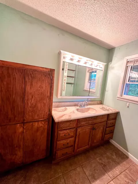 464 3rd St, Clinton, AR 72031 photo 14