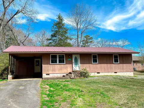 464 3rd St, Clinton, AR 72031 photo 1