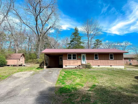 464 3rd St, Clinton, AR 72031 photo 2