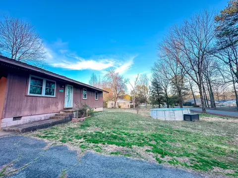 464 3rd St, Clinton, AR 72031 photo 22