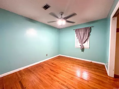 464 3rd St, Clinton, AR 72031 photo 17