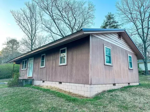 464 3rd St, Clinton, AR 72031 photo 23