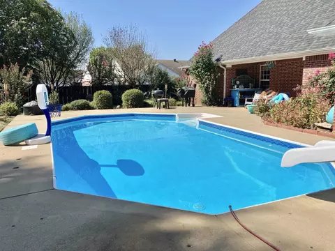 Exterior - 500 Llama, Searcy, AR 72143 photo 2 of 8