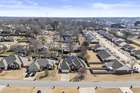 View/Area - 500 Llama, Searcy, AR 72143 photo 4 of 5