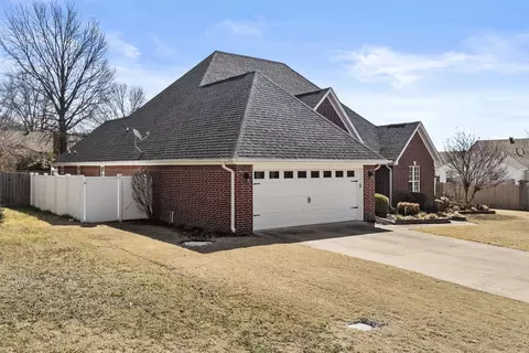 Exterior - 500 Llama, Searcy, AR 72143 photo 8 of 8