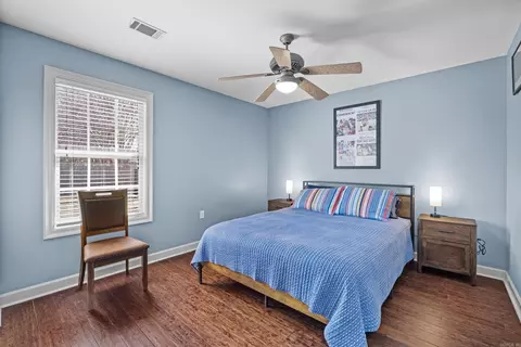Bedroom - 500 Llama, Searcy, AR 72143 photo 3 of 8