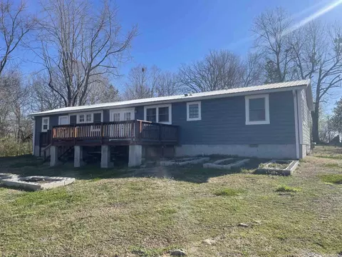 Exterior - 82 Herpel Rd, Mountain View, AR 72560 photo 2 of 3