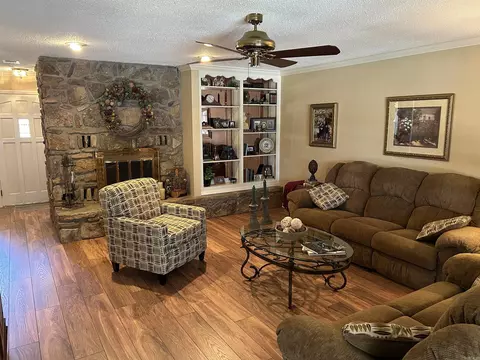 5 W Point Cv, Conway, AR 72034 photo 3