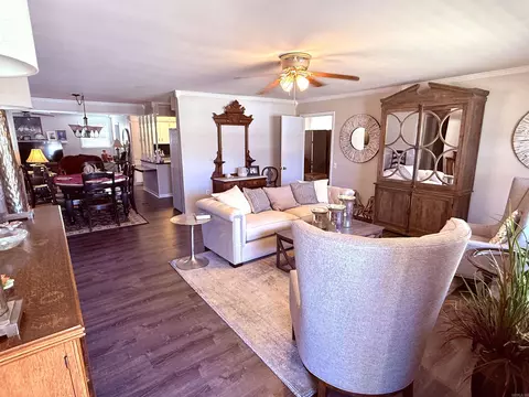 1114 Maple Dr, Mountain View, AR 72560 photo 5