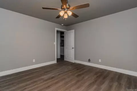 Bedroom - 11264 Maple Grove Ln, Trumann, AR 72472 photo 6 of 6