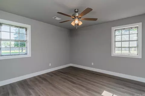 Bedroom - 11264 Maple Grove Ln, Trumann, AR 72472 photo 1 of 6