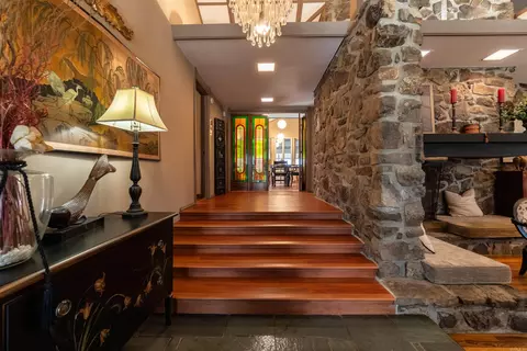 Entry Way - 1401 E Main St, Cabot, AR 72023 photo 1 of 4