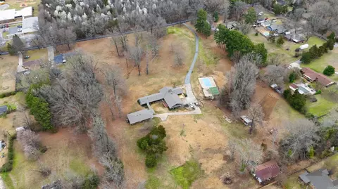 View/Area - 1401 E Main St, Cabot, AR 72023 photo 1 of 2