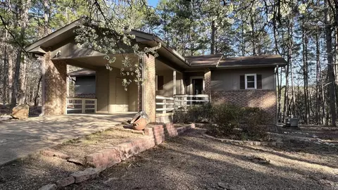 5 Velez Pl, Hot Springs Village, AR 71909
