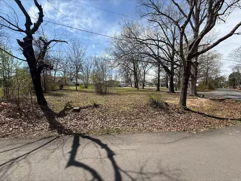 715 N 3rd St, Cabot, AR 72023 photo 3