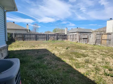 Exterior - 24 Newcastle Dr, Cabot, AR 72023 photo 5 of 8