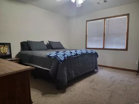 Bedroom - 24 Newcastle Dr, Cabot, AR 72023 photo 3 of 4