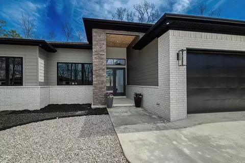 54 Estrella Way, Hot Springs Village, AR 71909