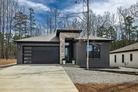 56 Estrella Way, Hot Springs Village, AR 71909