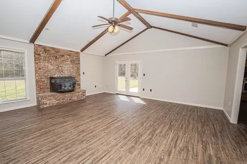 5815 Farm Ln, Pine Bluff, AR 71603 photo 9