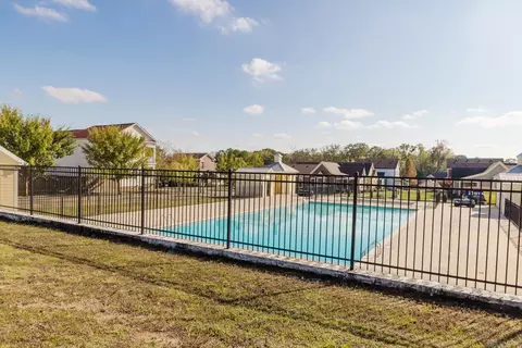 8 Pasley Park, Bryant, AR 72022 photo 2