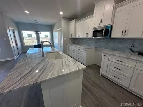 1072 Duke Dr, Bauxite, AR 72011 photo 10