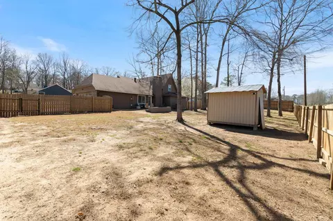 Exterior - 25 Neal St, Bryant, AR 72022 photo 8 of 9