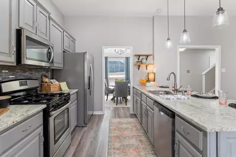 Kitchen - 25 Neal St, Bryant, AR 72022 photo 4 of 4