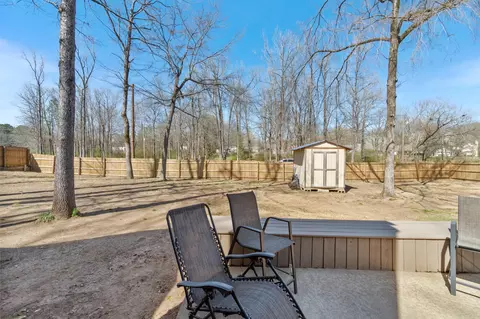 Exterior - 25 Neal St, Bryant, AR 72022 photo 7 of 9