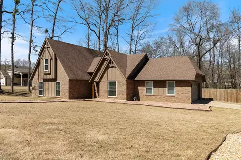 Exterior - 25 Neal St, Bryant, AR 72022 photo 3 of 9
