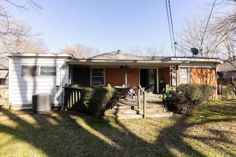 202 Crouch, Benton, AR 72019 photo 34