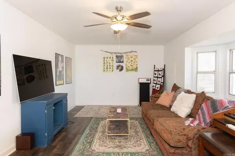 202 Crouch, Benton, AR 72019 photo 8