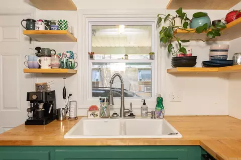 202 Crouch, Benton, AR 72019 photo 6