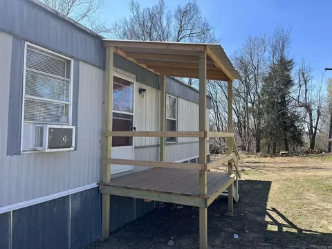 205 Oak St, Marshall, AR 72650 photo 3