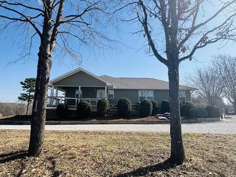 12898 14 W Hwy, Mountain View, AR 72560