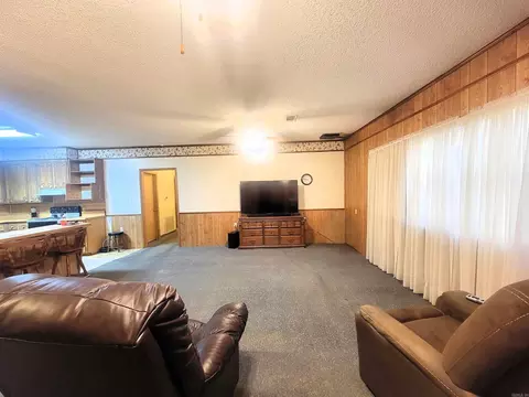 Living - 6901 Camden Cutoff, Pine Bluff, AR 71603 photo 1 of 2